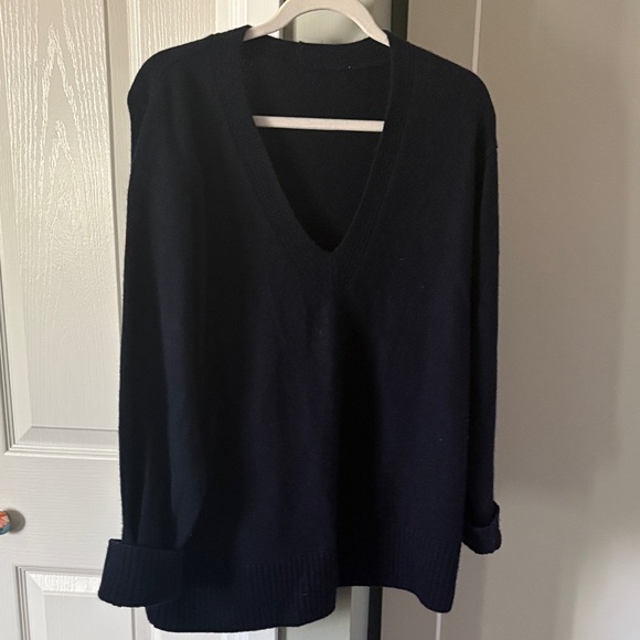 Vince Deep Blue V-Neck Cashmere Sweater